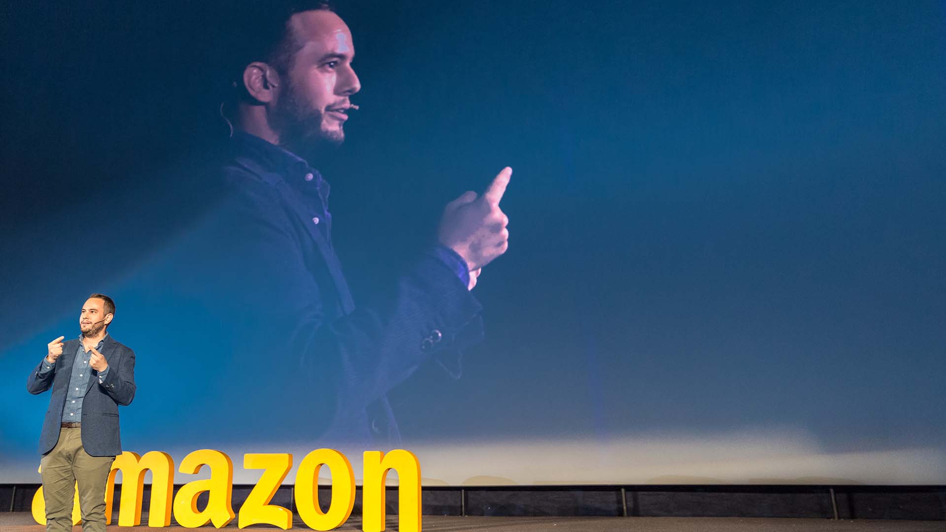 Jorge Blass en un evento corporativo personalizado para Amazon