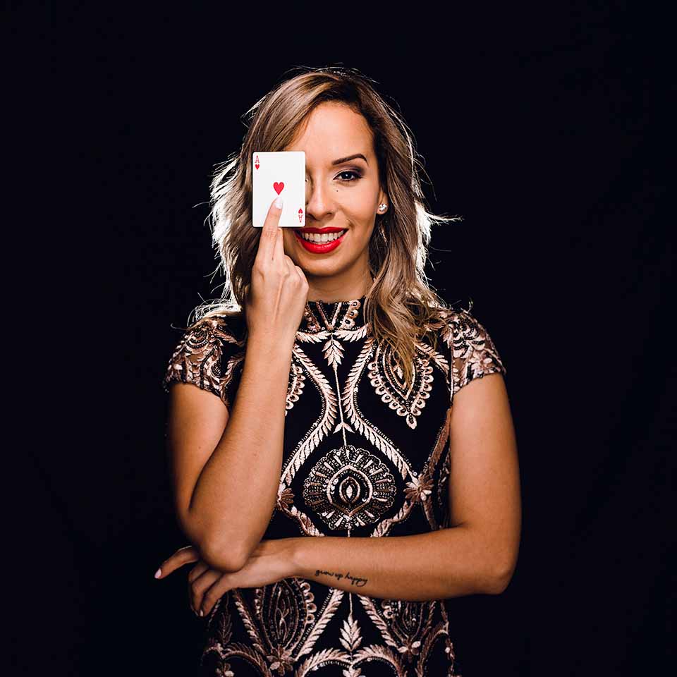 Tu historia con una baraja de cartas - Dania Diaz