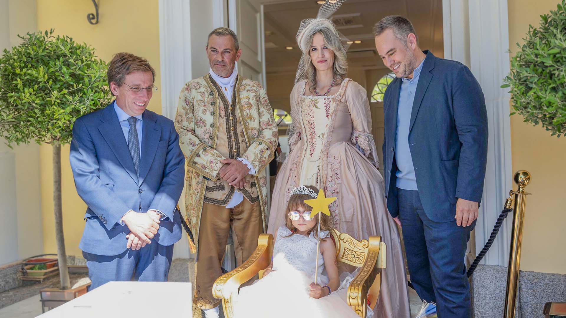 7 Rojo Producciones y Jorge Blass se unen a la Fundación Pequeño Deseo para hacer realidad la ilusión de Ely, convertirse en princesa